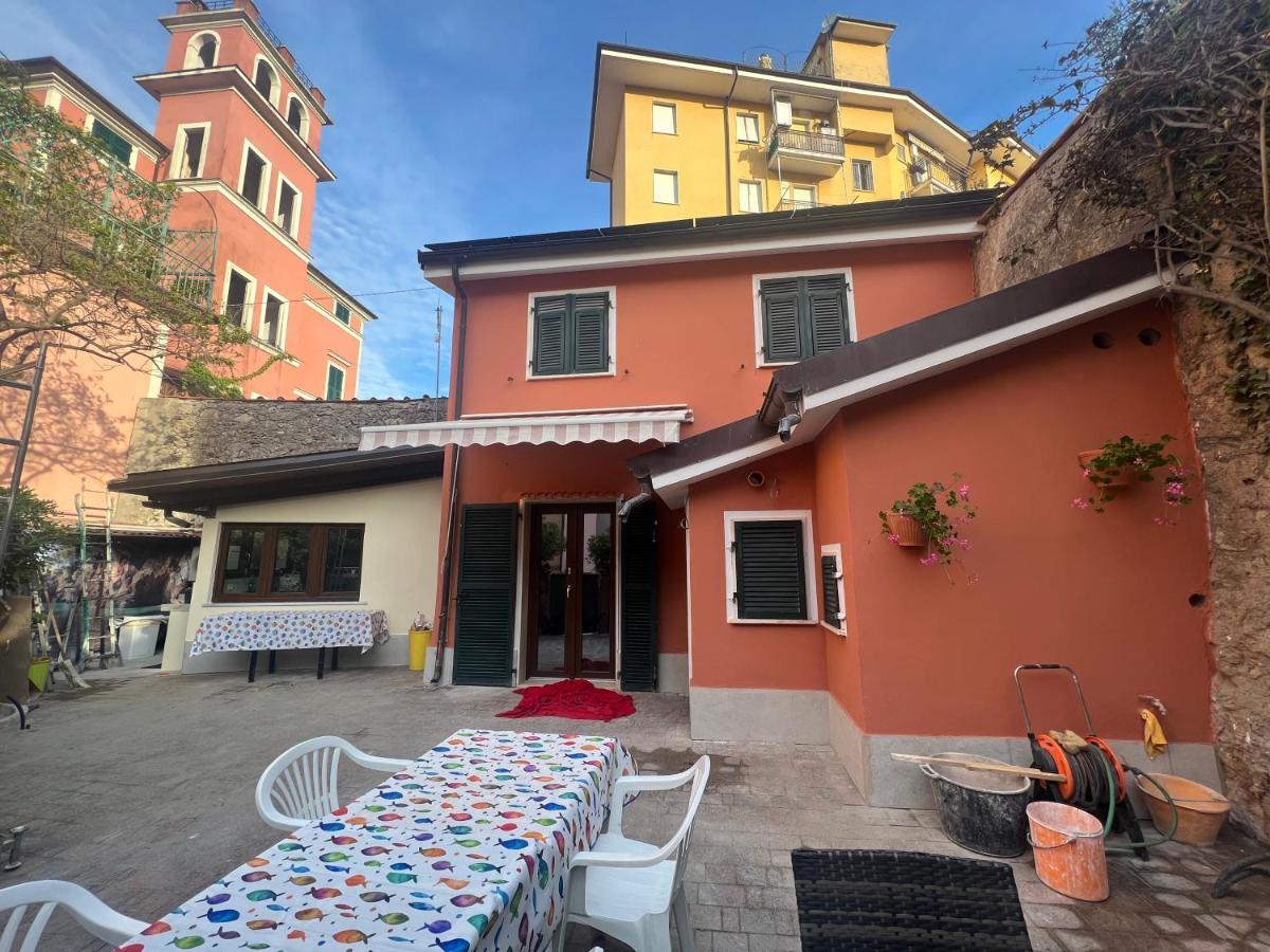 Very Nice Flat In Леричи Экстерьер фото